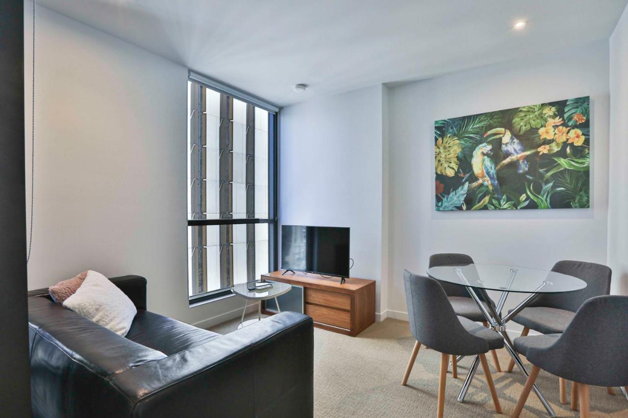 My80 Apartment Located In The Inner Of Melbourne Cbd エクステリア 写真