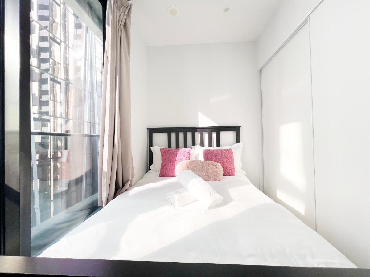 My80 Apartment Located In The Inner Of Melbourne Cbd エクステリア 写真